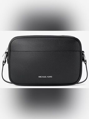 NWT Michael Kors Jet Set Large Pebbled Leather Crossbody Bag.